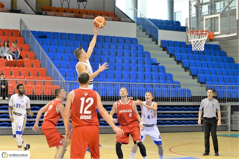  Nyíregyháza Blue Sharks-Honvéd kosárlabda mérkőzés