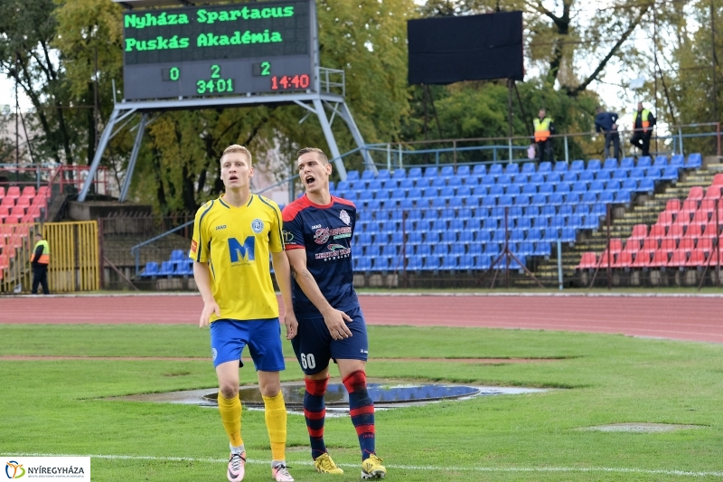 Spartacus-Puskás Akadémia labdarúgó mérkőzés