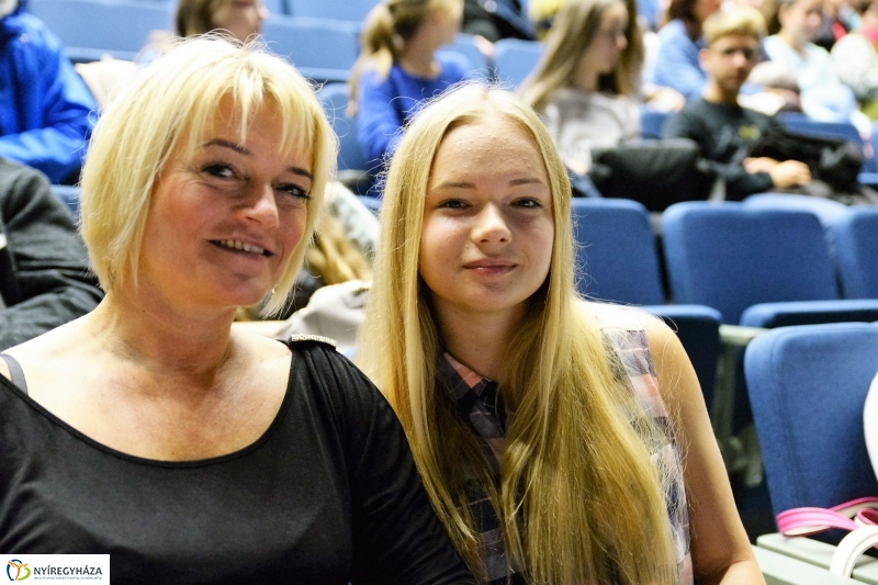 Megkezdődött a LIKE 2