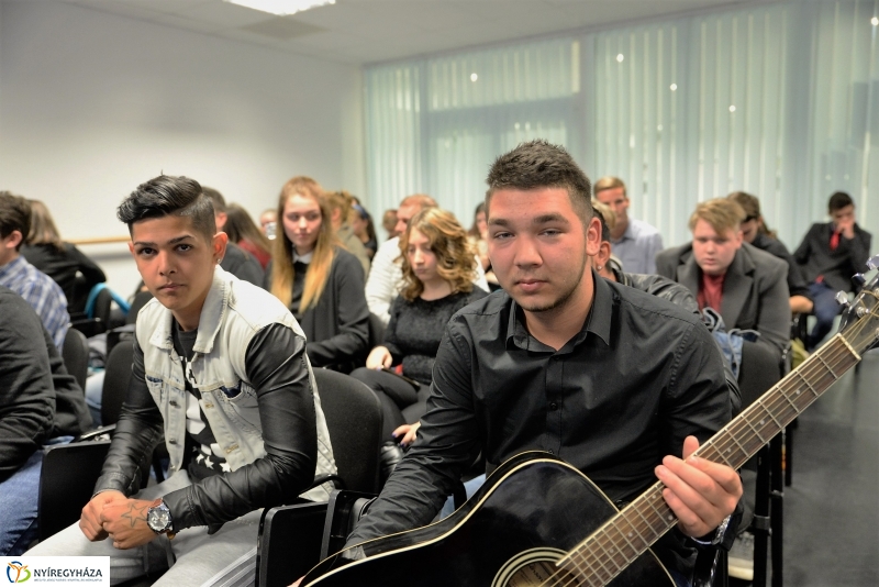 Megkezdődött a LIKE 2