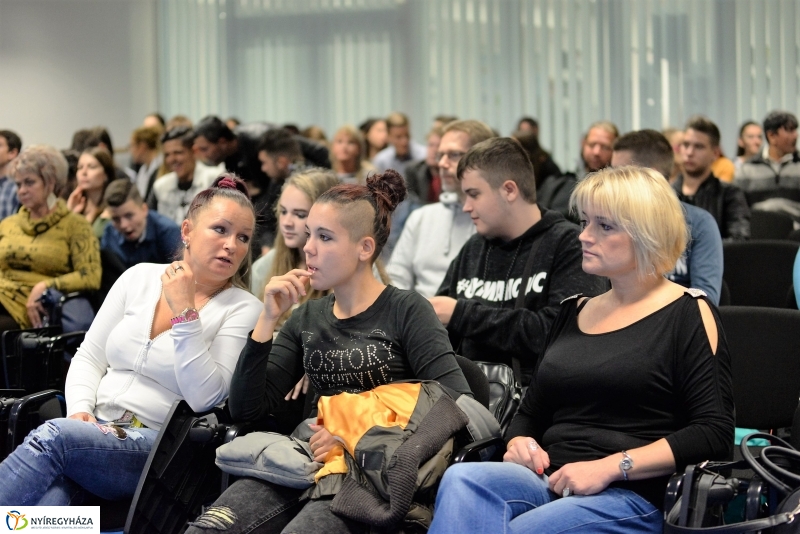 Megkezdődött a LIKE 2