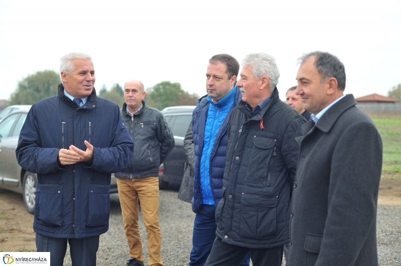 Útszakasz átadás a Lombkorona utcán - fotó Szarka Lajos