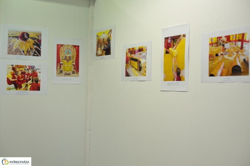 Eljövendő Maitrea Budha fotókiállítás - fotó Szarka Lajos