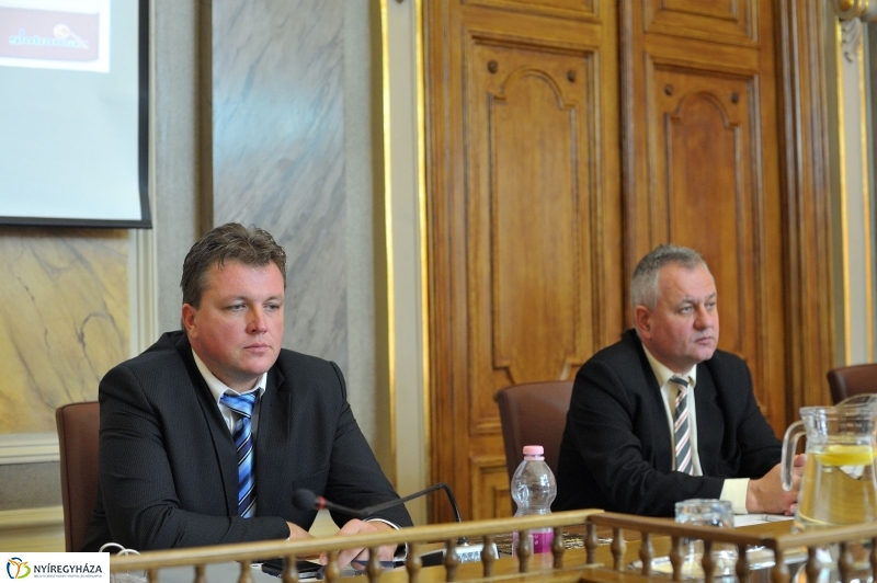 Városi Közgyűlés 20161027 - fotó Szarka Lajos