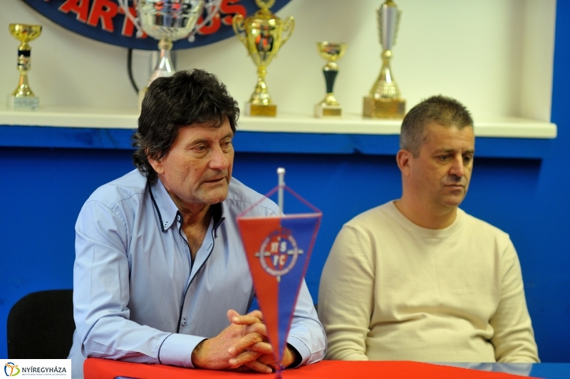 Új vezetőedző a Szparinál - fotó Szarka Lajos