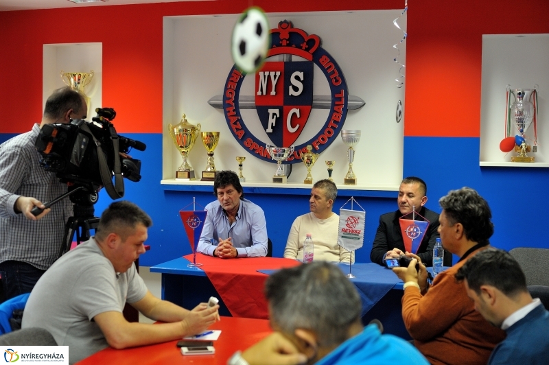 Új vezetőedző a Szparinál - fotó Szarka Lajos