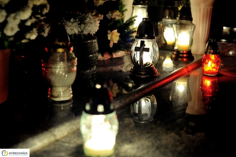 Emlékezés Fényei - fotó Szarka Lajos