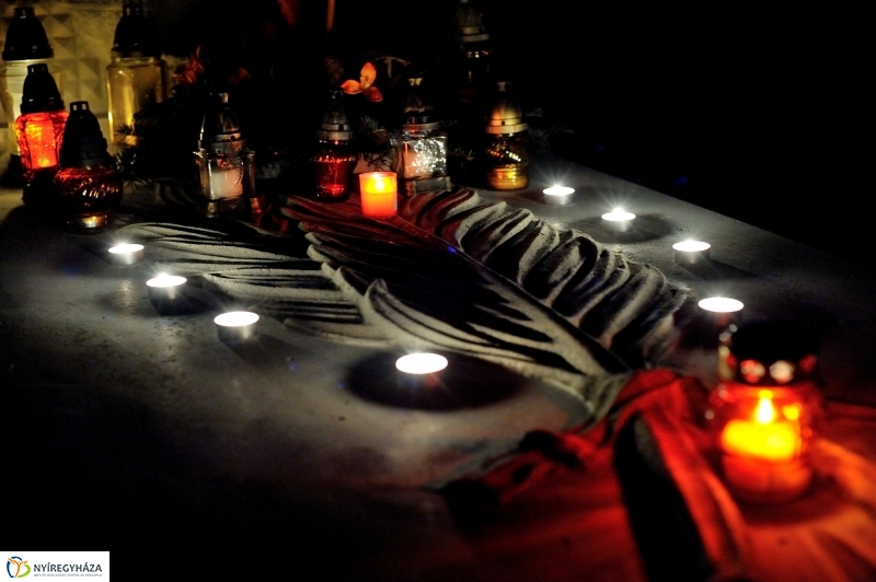 Emlékezés Fényei - fotó Szarka Lajos