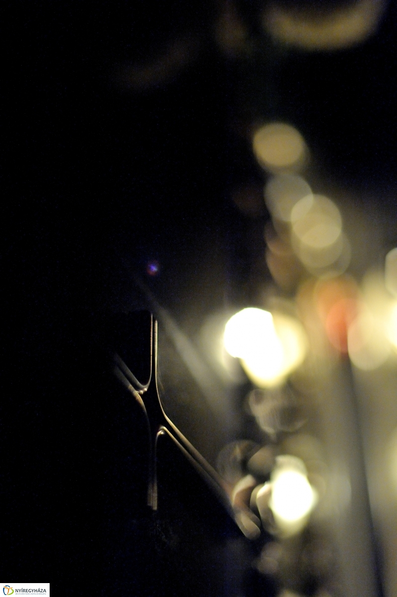 Emlékezés Fényei - fotó Szarka Lajos