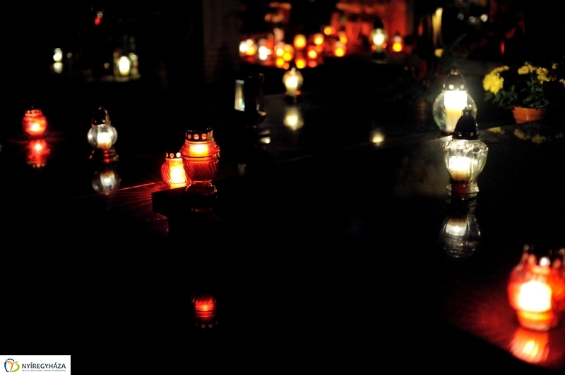 Emlékezés Fényei - fotó Szarka Lajos