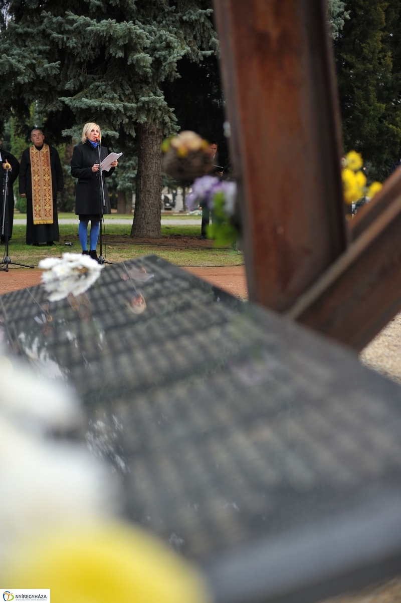 Emlékezés az elhurcoltakra - fotó Szarka Lajos