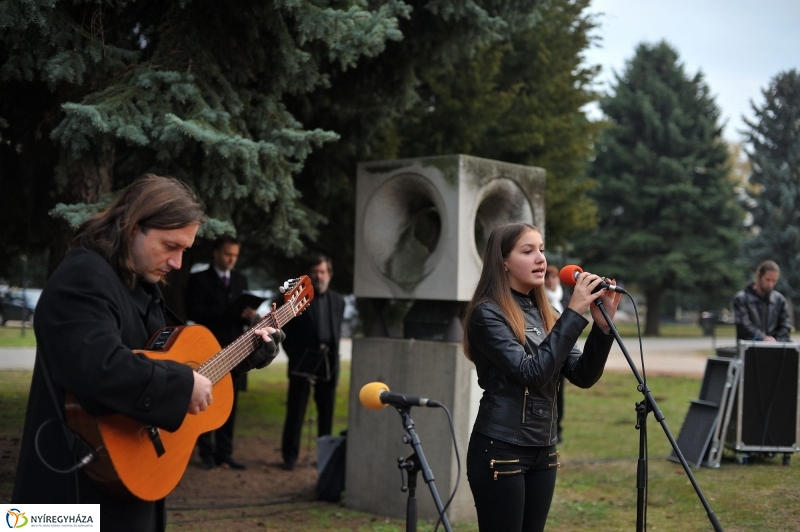 Emlékezés az elhurcoltakra - fotó Szarka Lajos