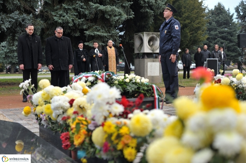 Emlékezés az elhurcoltakra - fotó Szarka Lajos
