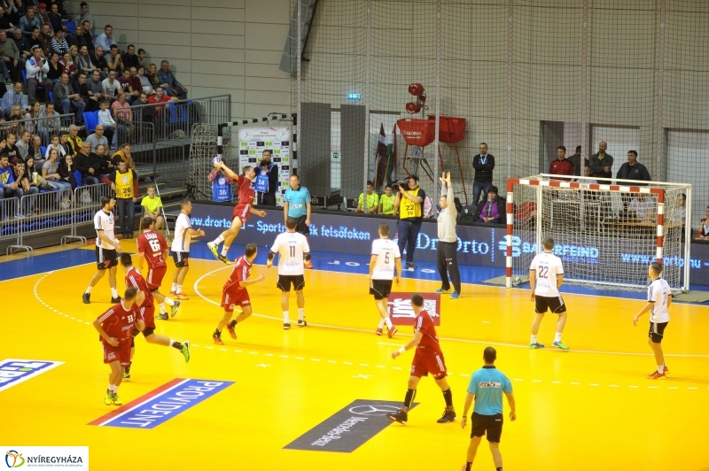 Magyarország-Lettország férfi kézilabda - fotó Szarka Lajos