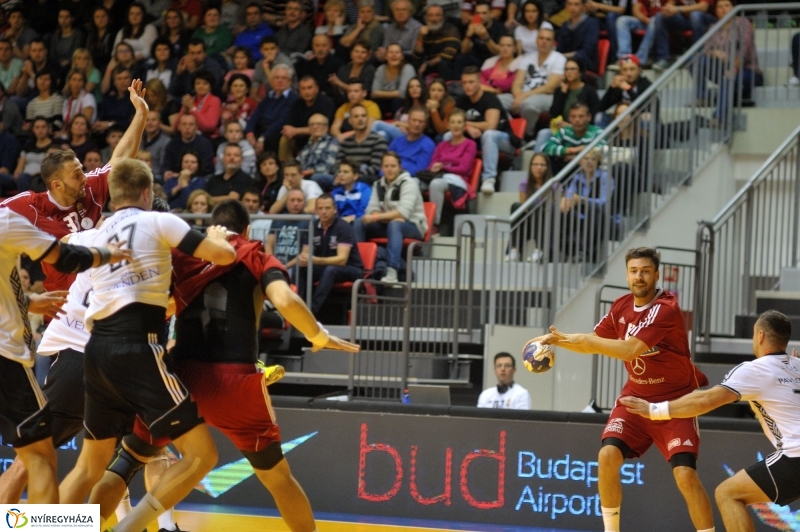 Magyarország-Lettország férfi kézilabda - fotó Szarka Lajos