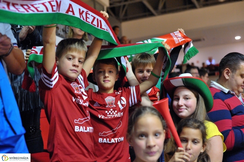 Magyarország-Lettország férfi kézilabda - fotó Szarka Lajos