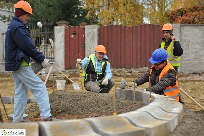 Munkálatok a Kígyó utcán 5 - fotó Szarka Lajos