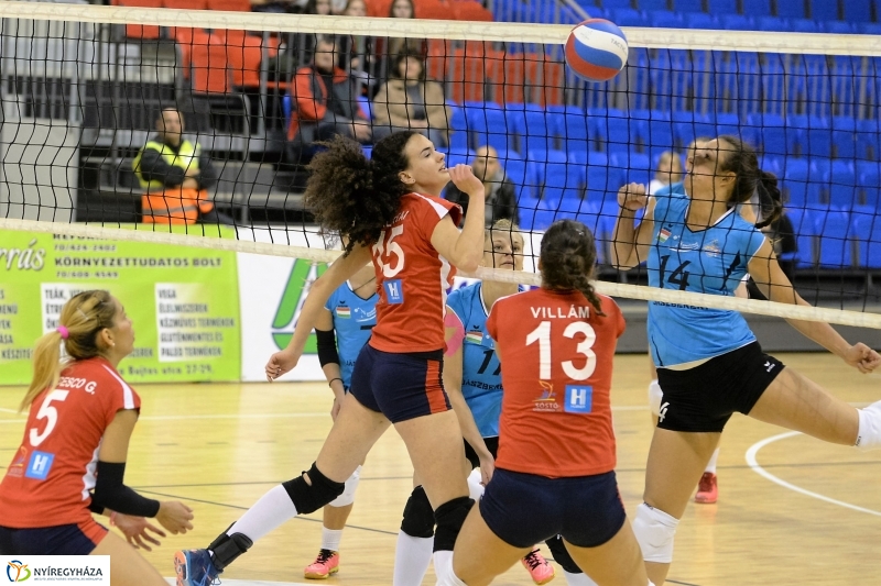 Fatum-Jászberény-röplabda a Continental Arénában