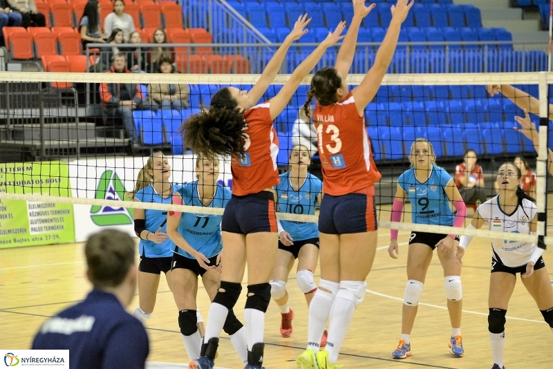 Fatum-Jászberény-röplabda a Continental Arénában