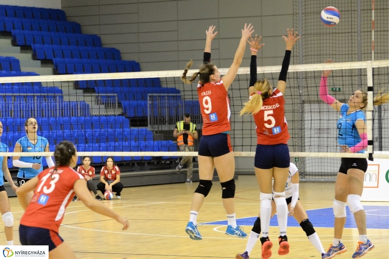 Fatum-Jászberény-röplabda a Continental Arénában