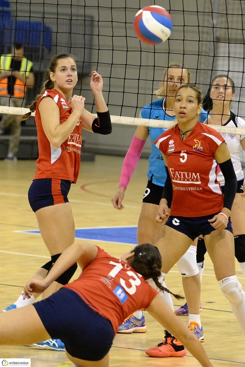 Fatum-Jászberény-röplabda a Continental Arénában