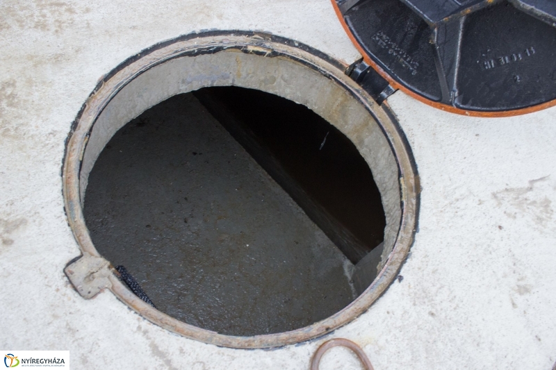 Helyszíni szemle a Tüzér utcán - fotó Szarka Lajos