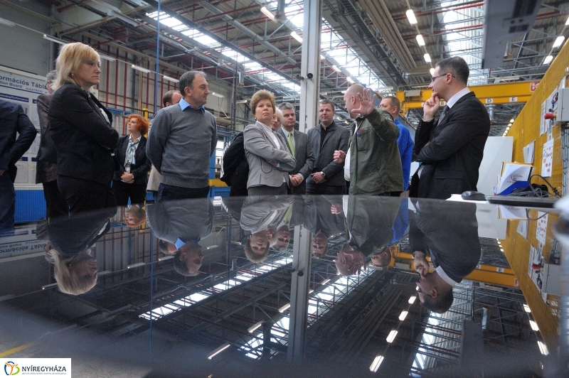 Gyárlátogatás az Electroluxnál - fotó Szarka Lajos