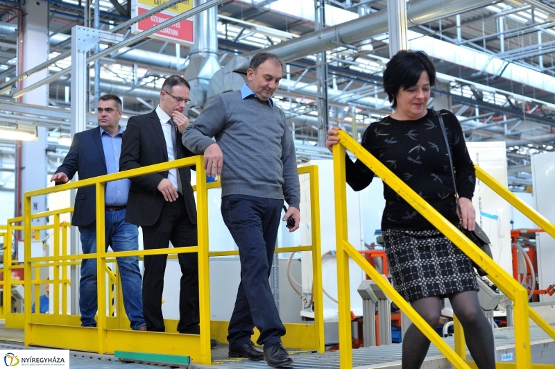 Gyárlátogatás az Electroluxnál - fotó Szarka Lajos