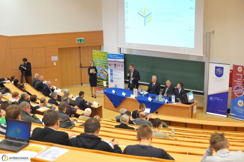 Agrár konferencia a Nyíregyházi Egyetemen - fotó Szarka Lajos