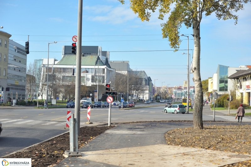 Elkezdődött a beruházás a Szegfű utcán - fotó Szarka Lajos