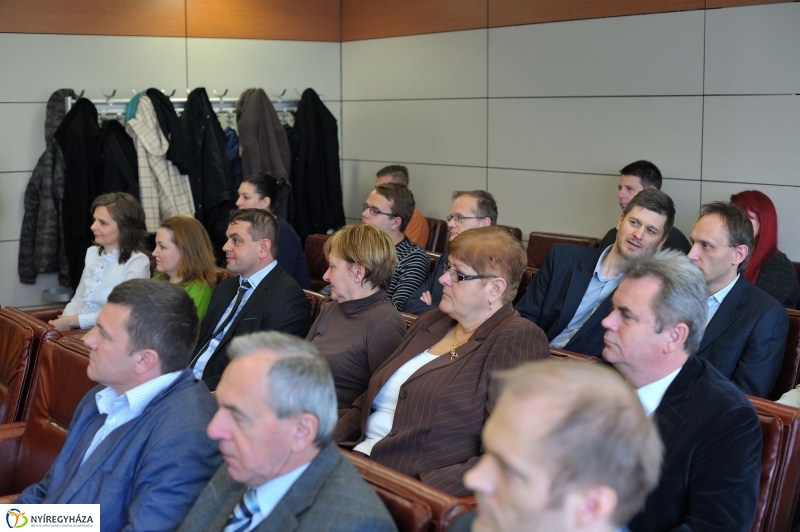 LEGO megállapodás a Nyíregyházi Egyetemen - fotó Szarka Lajos