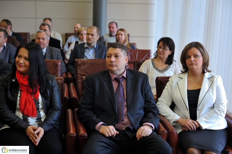 LEGO megállapodás a Nyíregyházi Egyetemen - fotó Szarka Lajos