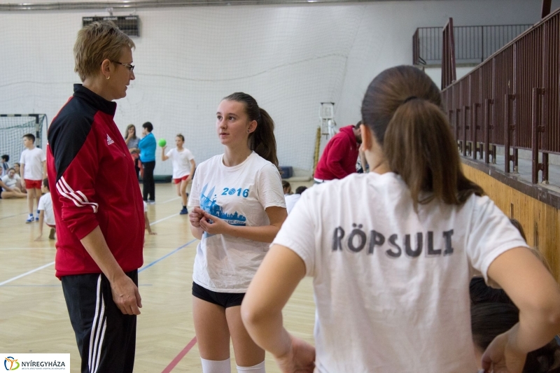 Sport legyen a tied a Bem iskolában - fotó Szarka Lajos