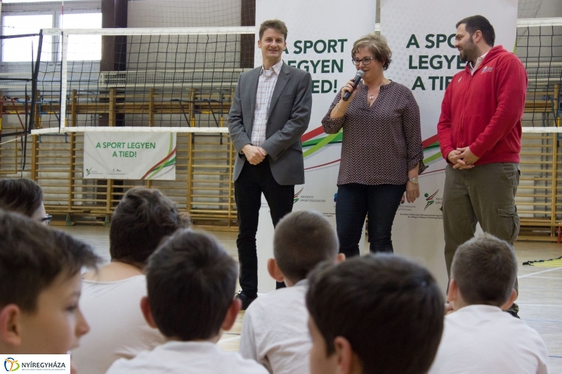 Sport legyen a tied a Bem iskolában - fotó Szarka Lajos