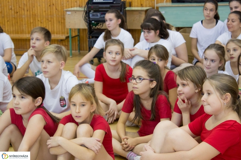 Sport legyen a tied a Bem iskolában - fotó Szarka Lajos