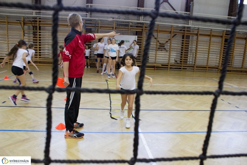 Sport legyen a tied a Bem iskolában - fotó Szarka Lajos