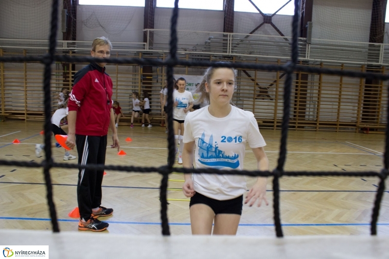 Sport legyen a tied a Bem iskolában - fotó Szarka Lajos