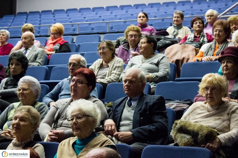 Öregedés Művészete 20161116 - fotó Szarka Lajos