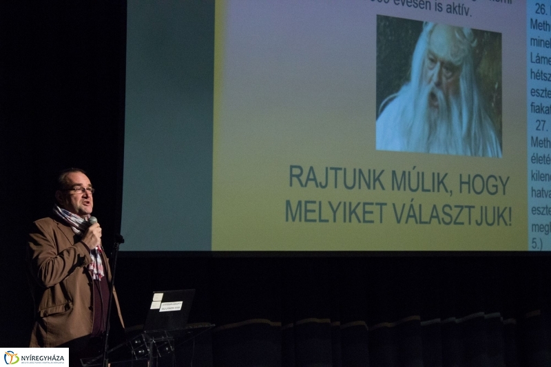 Öregedés Művészete 20161116 - fotó Szarka Lajos