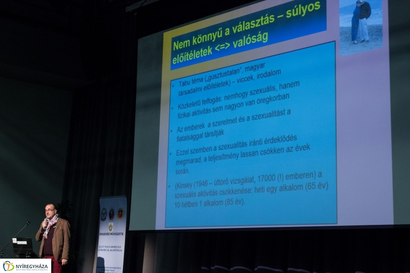 Öregedés Művészete 20161116 - fotó Szarka Lajos