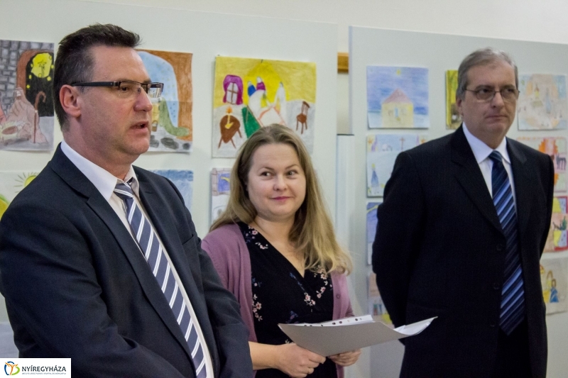 Jézus élete rajzkiállítás - fotó Szarka Lajos