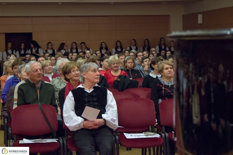 Értékes Esték-Cantemus - fotó Szarka Lajos