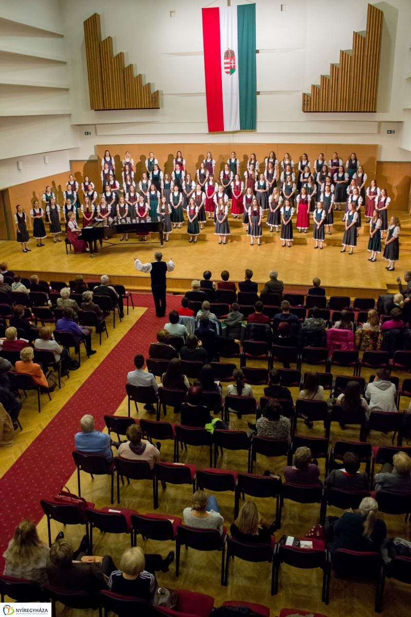 Értékes Esték-Cantemus - fotó Szarka Lajos