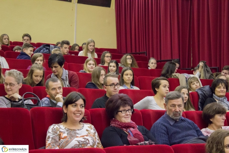 Francia est - fotó Szarka Lajos