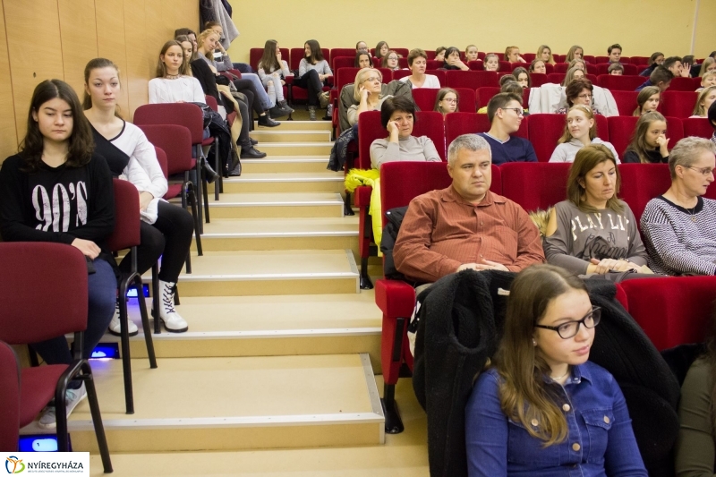 Francia est - fotó Szarka Lajos