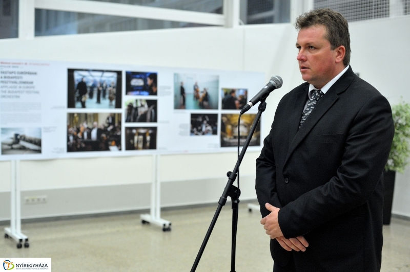 Magyar sajtófotó kiállítás Nyíregyházán - fotó Szarka Lajos