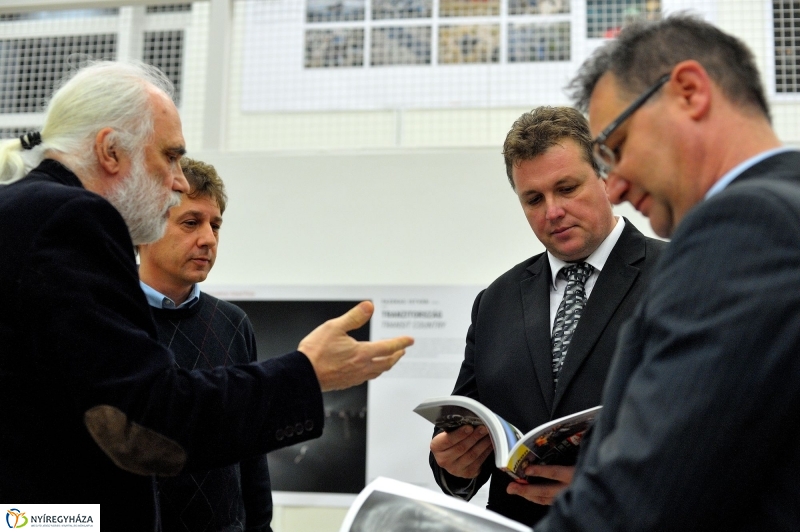 Magyar sajtófotó kiállítás Nyíregyházán - fotó Szarka Lajos