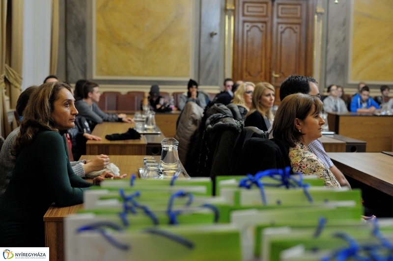 Külföldi diákok a Városházán - fotó Szarka Lajos