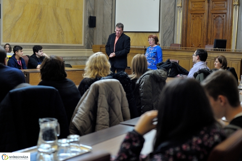 Külföldi diákok a Városházán - fotó Szarka Lajos