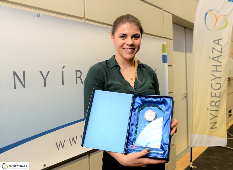 Sportgála porték 1